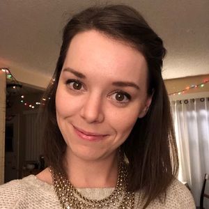 Meet your Posher, Rebecca